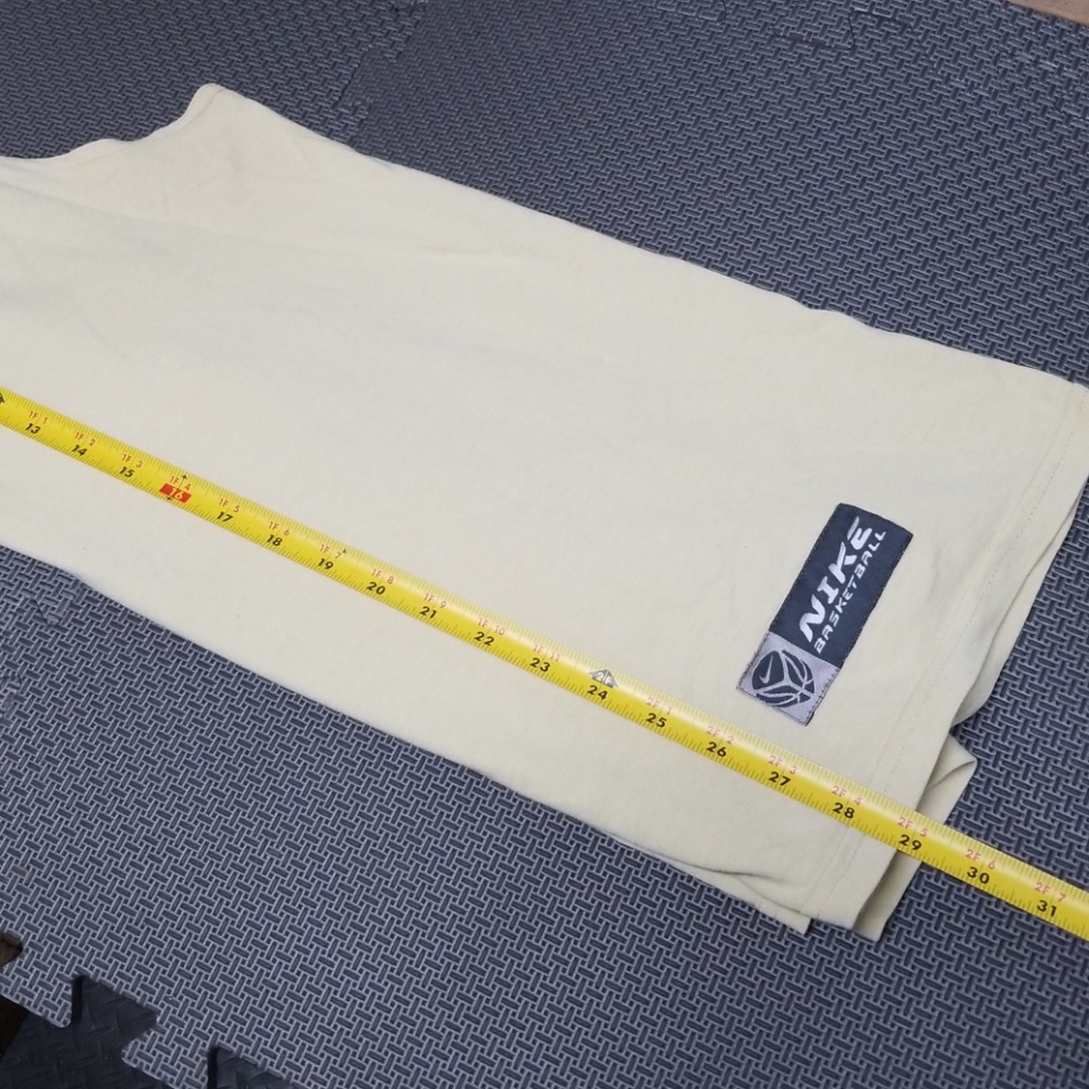 Nike T-shirt - Picture 5 of 6